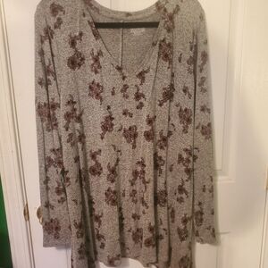 Lane Bryant Gray Floral Knit Tunic
